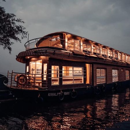 Victoria Houseboats Alappuzha Exterior foto
