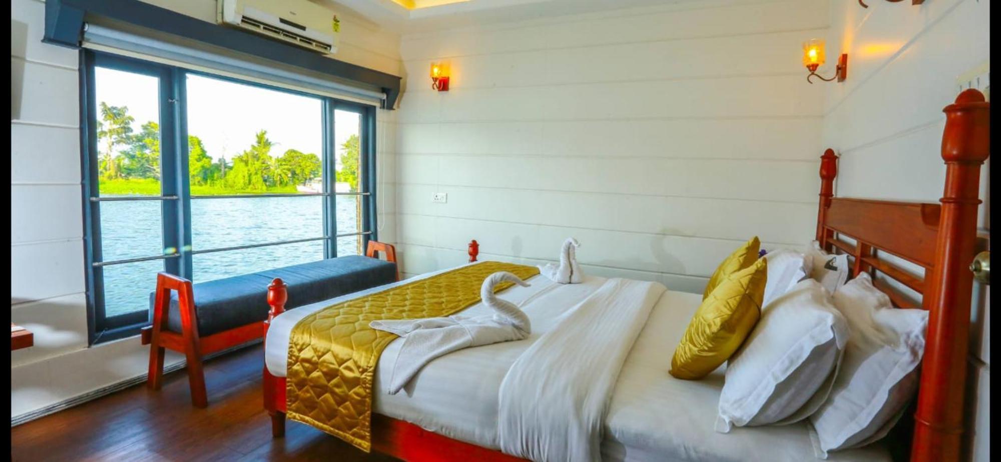 Victoria Houseboats Alappuzha Exterior foto
